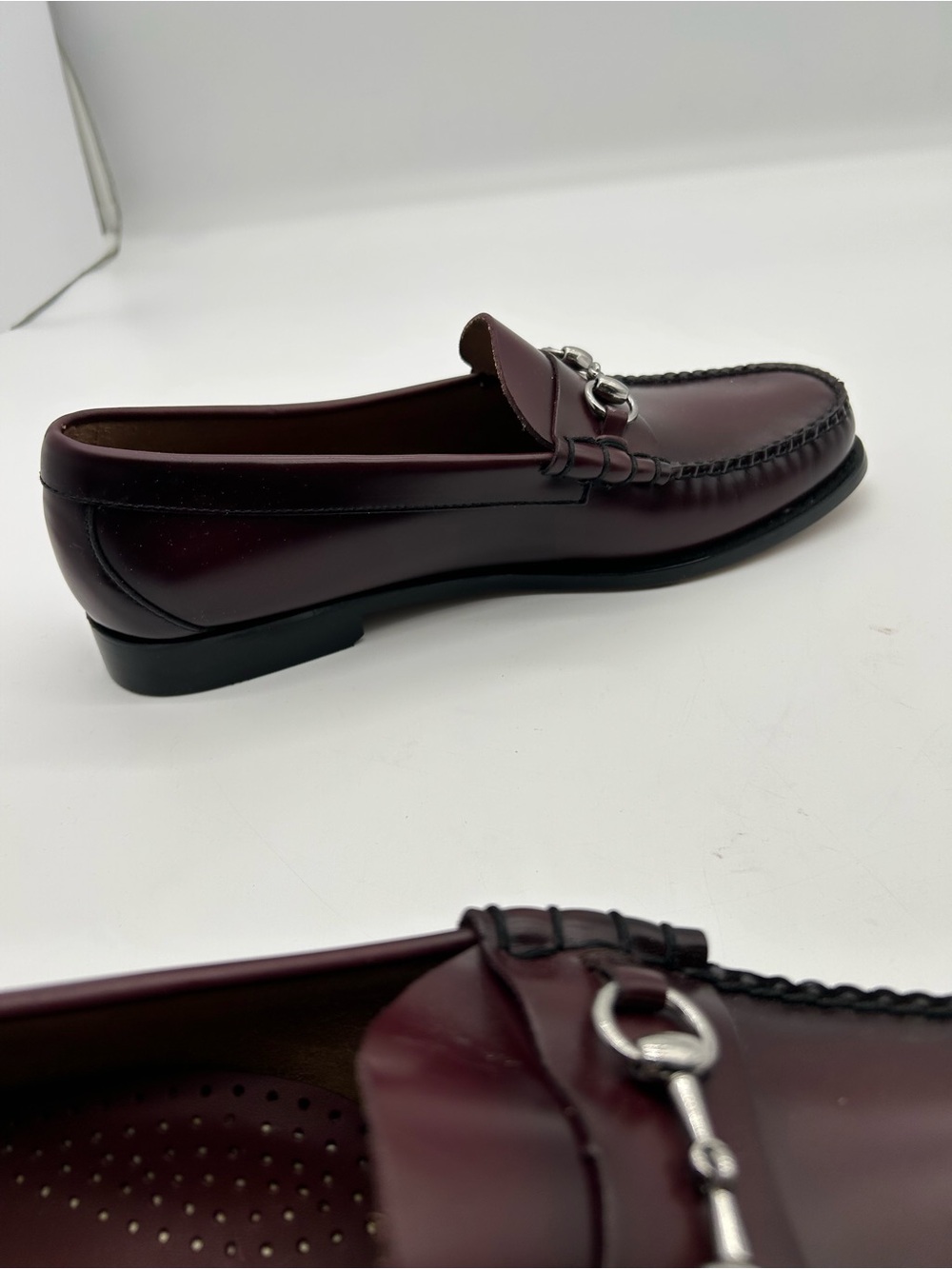 G H Bass&Co. Weekuns Lincoln Loafer with Wine Leather Finish 11EE - Picture 3 of 7